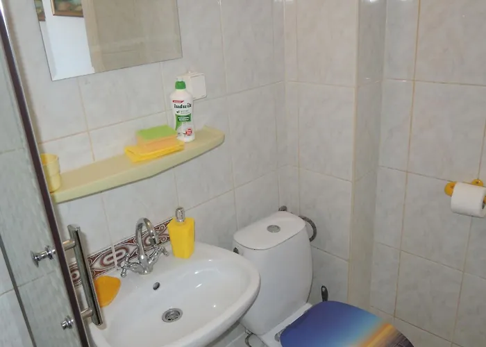 In Near Clean * Dziwnówek