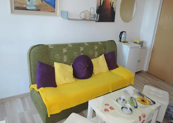 In Near Clean * Dziwnówek